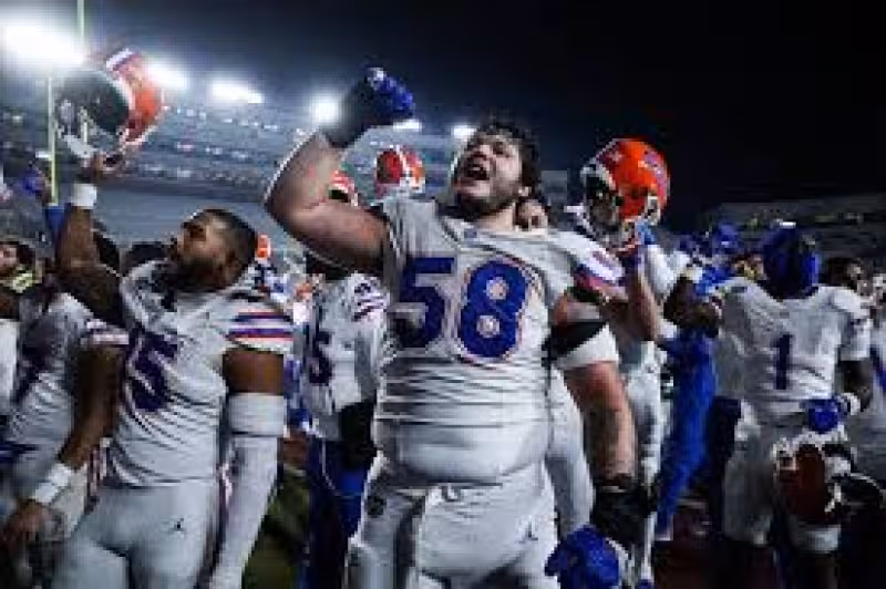Austin Barber draws late second-round grade from Nate and Mike Tice