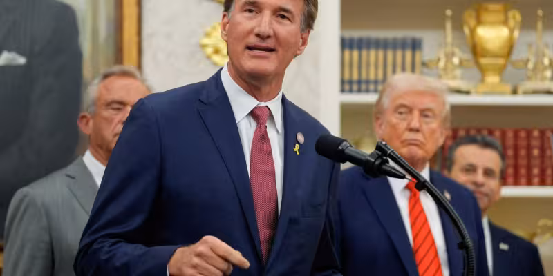 White House Frustration Grows Over Glenn Youngkin After Virginia Maps Vote