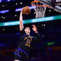 Jake Laravia day to day after minor ankle sprain in Lakers' Game 2 win