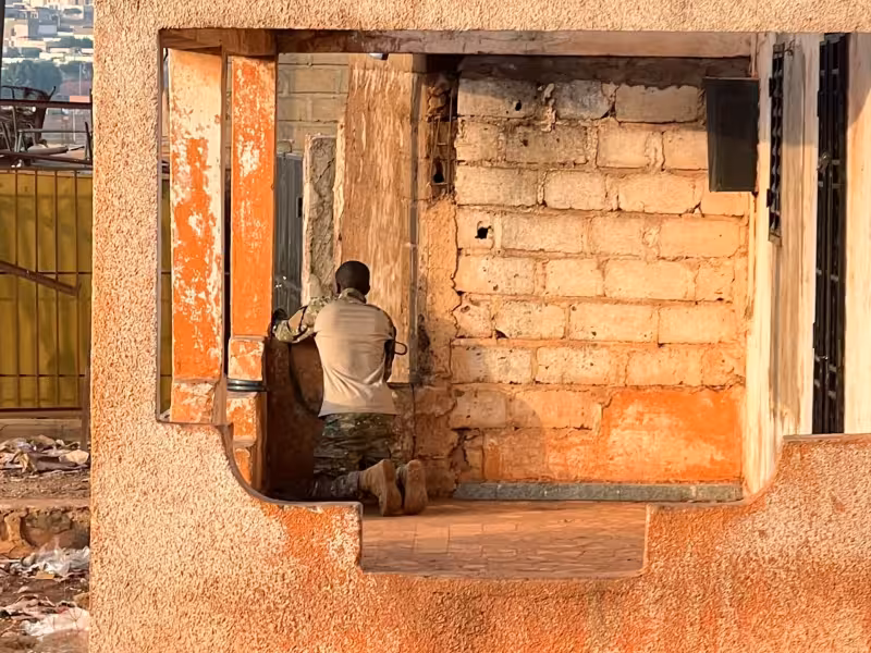 Gunmen stage simultaneous attacks across Mali, army says