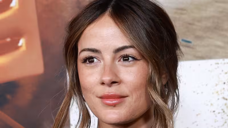 Melyssa Pinto se rinde ante el cambio de look más radical de Mario Casas: "Está guapísimo"