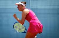 Elise Mertens powers past Alexandra Eala to reach Madrid third round