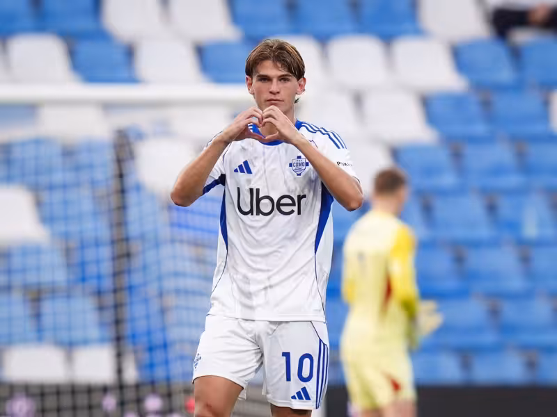 Con Nico Paz y Perrone, el Como busca afianzarse en zona de Copas europeas ante el Genoa de De Rossi