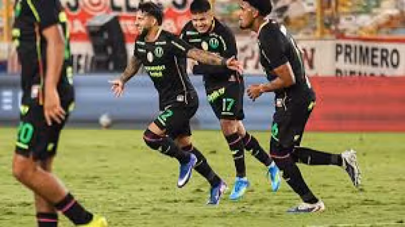 Universitario - Alianza Atlético: Caín Fara queda fuera por molestia en el tobillo