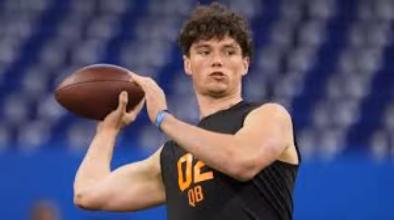 Andrew Fillipponi and the Steelers' quarterback puzzle takes a new turn