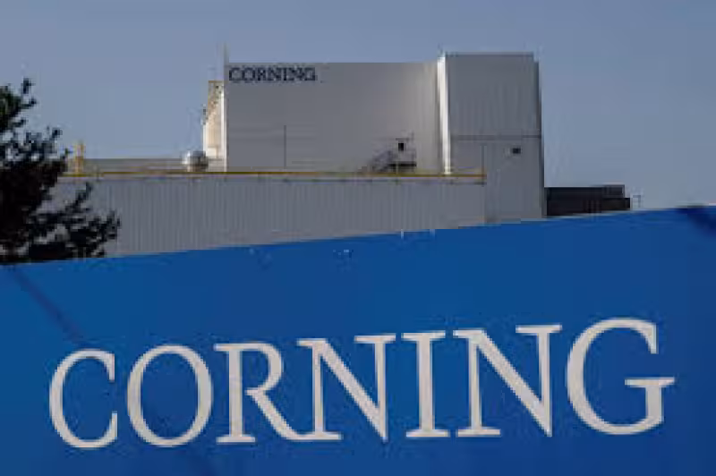 Corning Profit, Core Revenue Rises