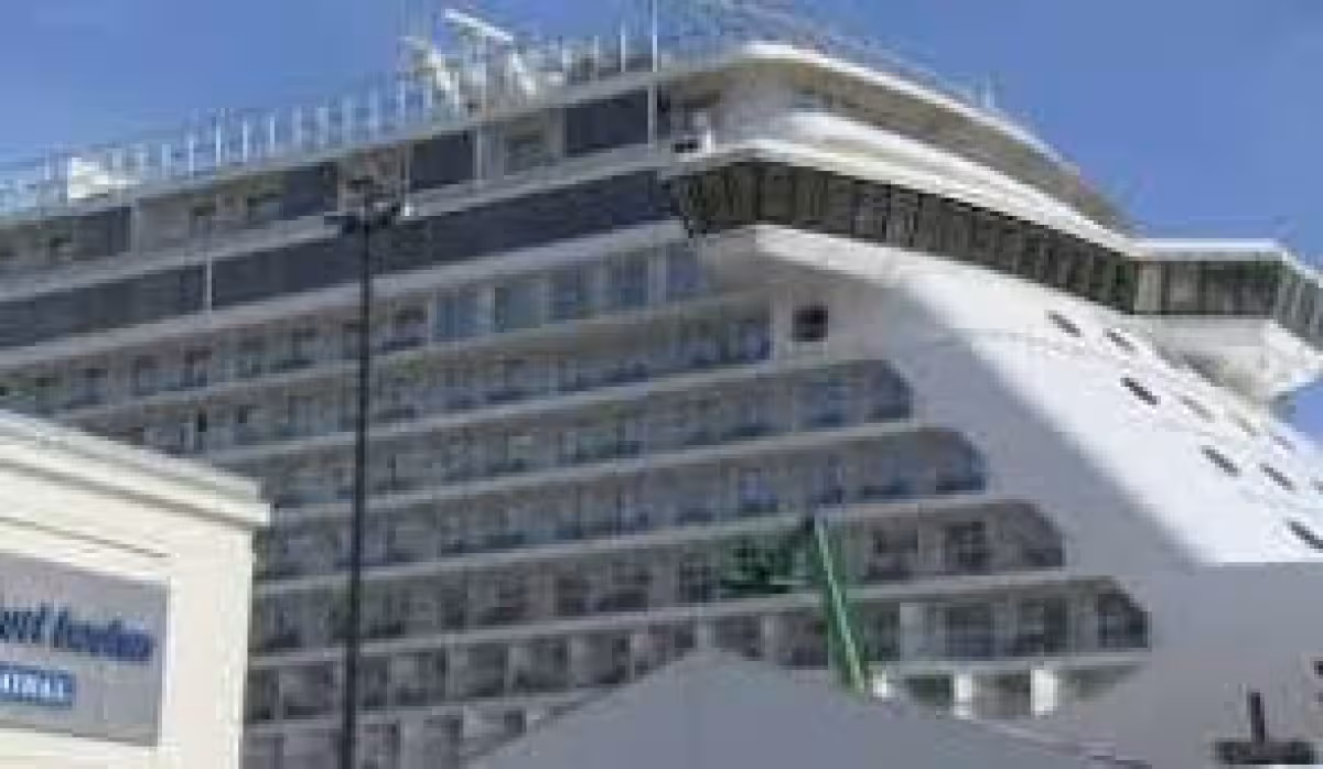 Norwegian Breakaway Crew Overboard: Search Halted After Fall Off Massachusetts