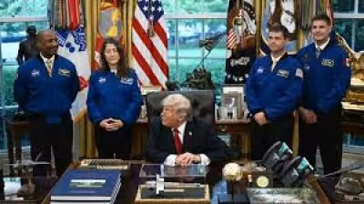 Artemis 2 Crew Meets Trump After Record-Breaking Lunar Flyby