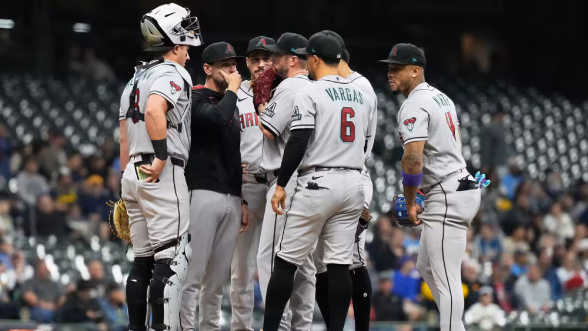 Brewers Score 13-2 Rout of Diamondbacks as Frelick Ends Homer Drought