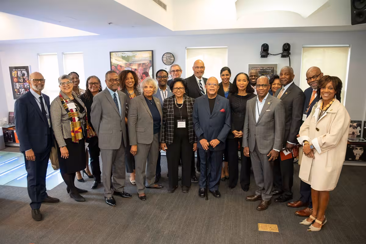 Harvard gives $1.05M to 15 Hbcu coalition pushing for R1 status