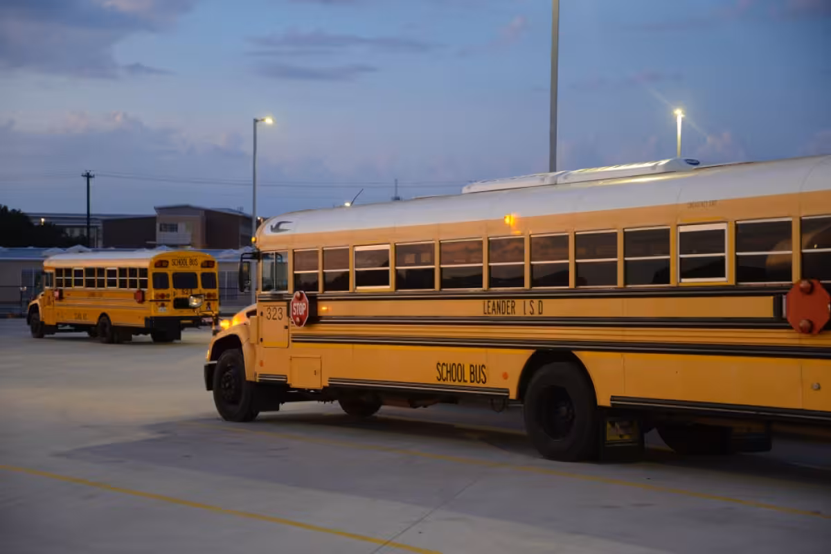 Kisd weighs bus upgrades as Texas seat belt deadline drives costs higher