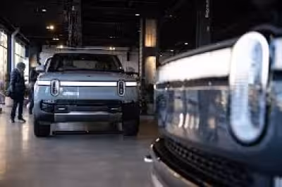 Rivn Stock steady as Rivian tops Q1 gross profit and keeps full-year outlook