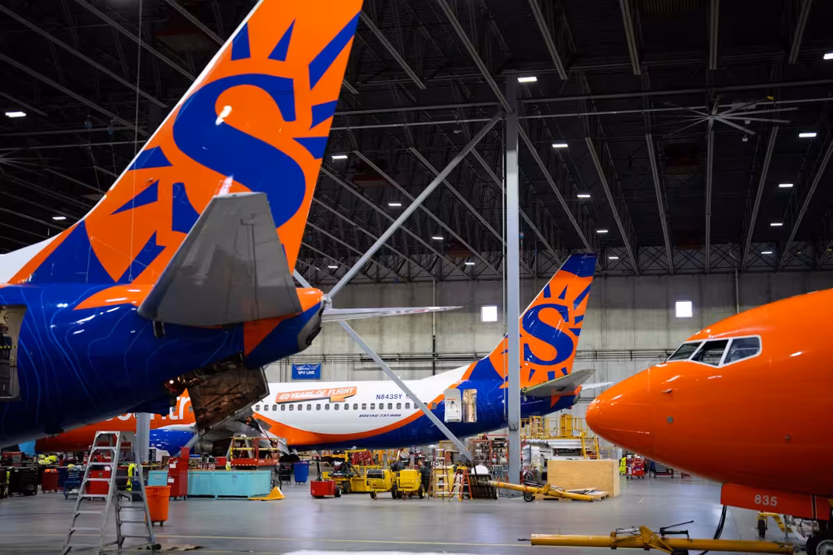 Allegiant Air eyes Sun Country buyout as workers face Nevada move