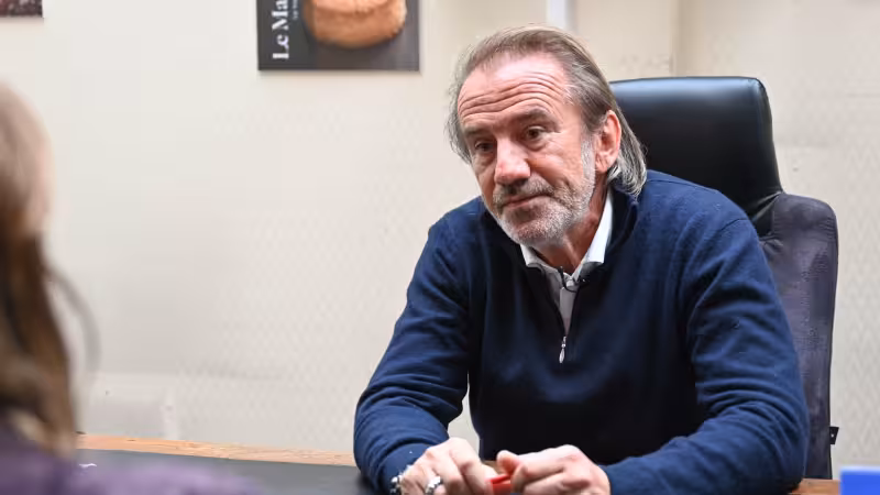 "C’est sûr, cela a entaché notre nom": Jean-Alexandre Trogneux, le neveu d’Emmanuel et Brigitte Macron, attend avec impatience mai 2027 et la "fin des emmerdements"