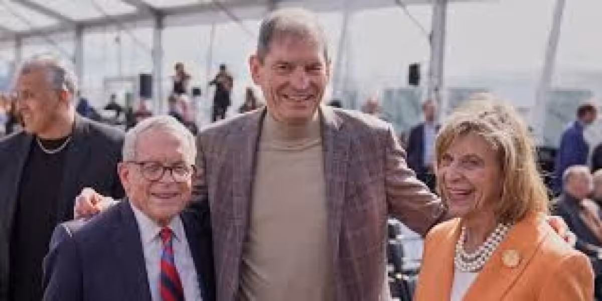 Bernie Kosar back in hospital for another procedure after transplant