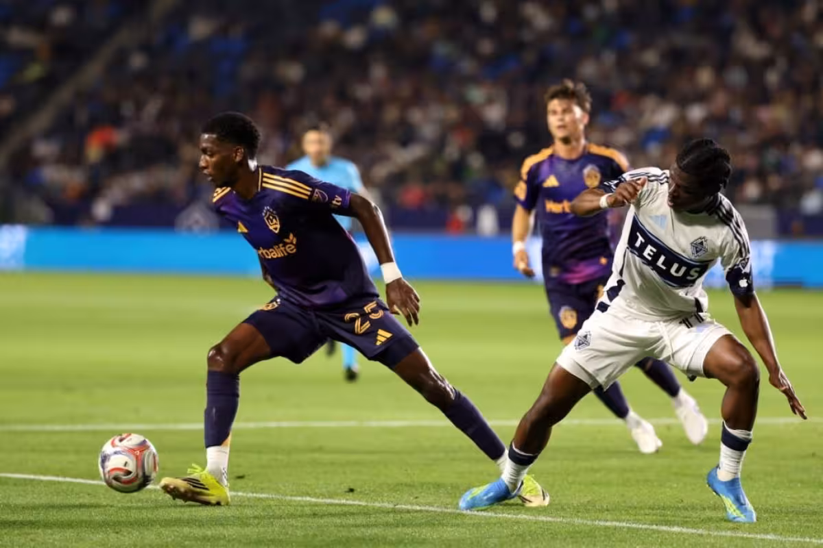 Whitecaps - La Galaxy ends 1-1 as Laborda rescues Vancouver