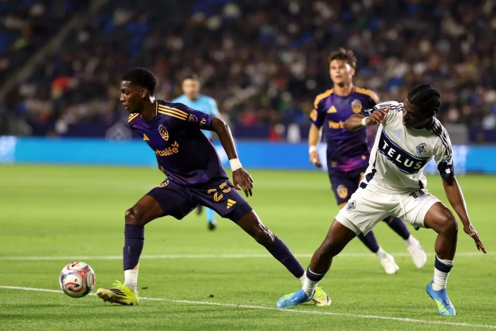 Whitecaps - La Galaxy ends 1-1 as Laborda rescues Vancouver