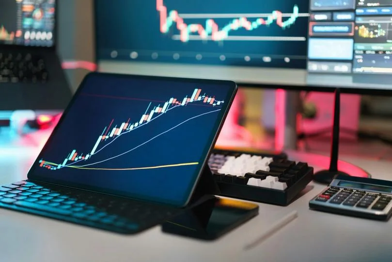 Bitcoin Holds Near $78,180 as Clarity Act Compromise Clears a Key Hurdle
