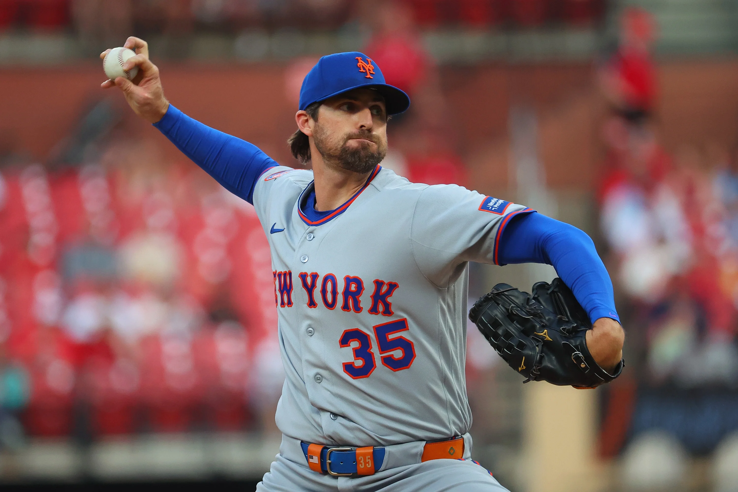 Clay Holmes takes the mound as Mets seek split in Los Angeles