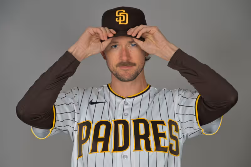 Padres Activate Griffin Canning