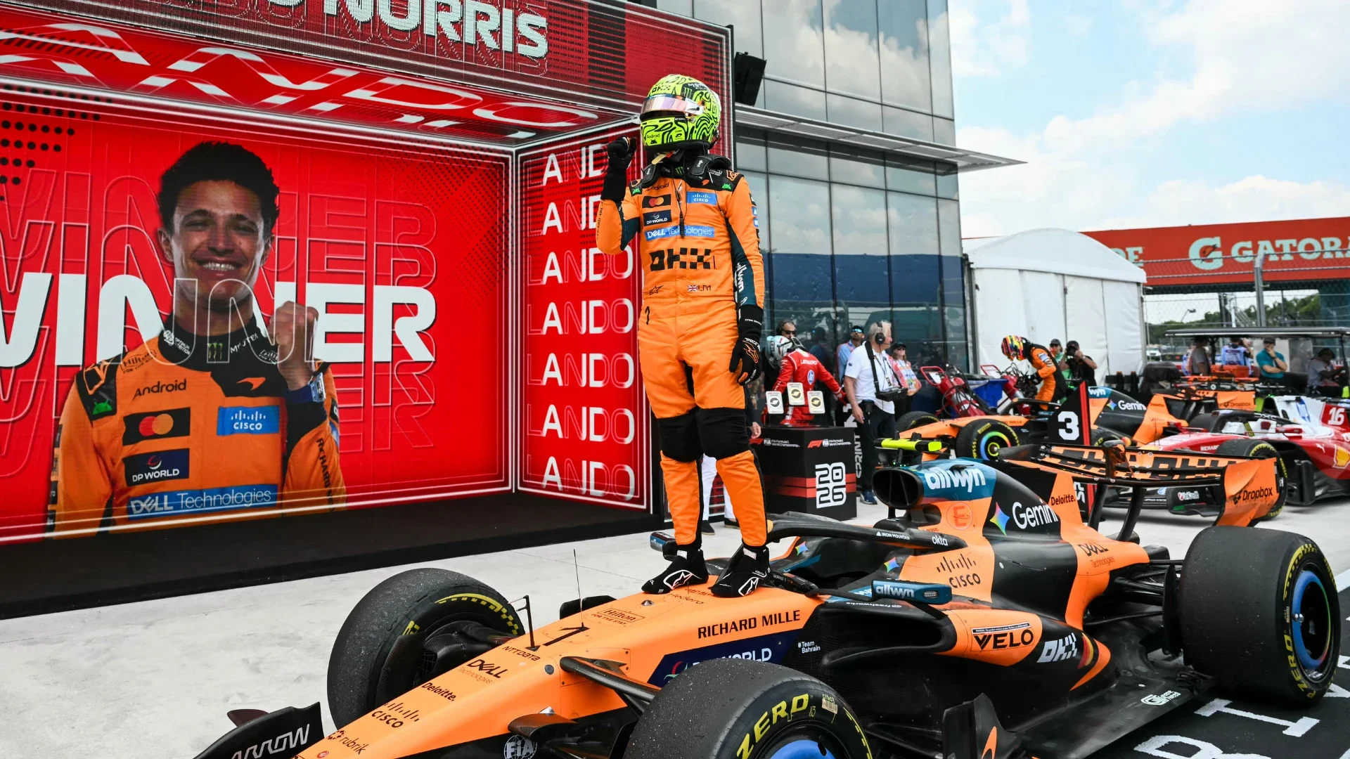Lando Norris wins Miami Grand Prix Sprint after pole-to-flag drive