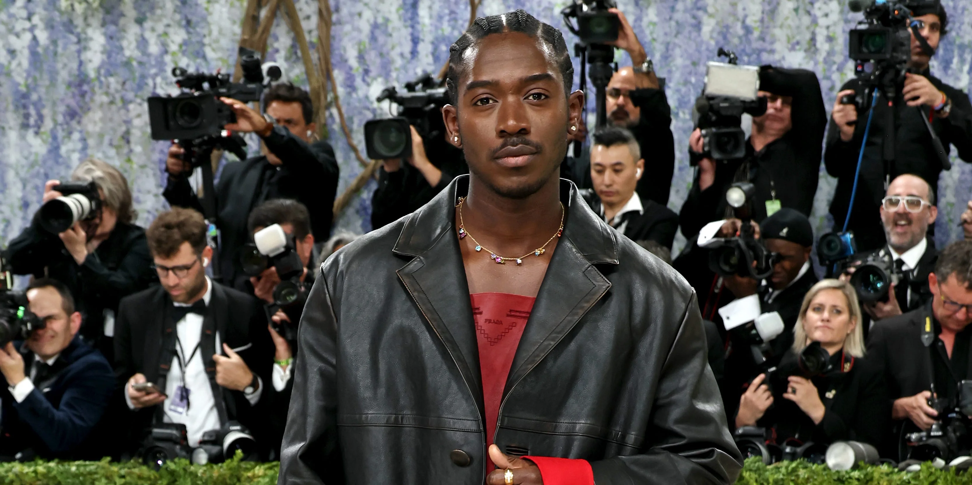 Damson Idris debuts self-designed Rainbow Maxi Necklace at 2026 Met Gala