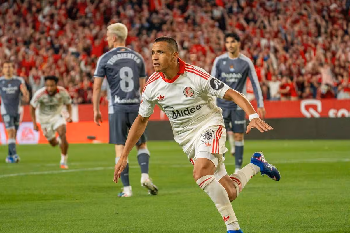 Sevilla Fc Vs Real Sociedad Standings: Sanchez Fires Sevilla Out of Drop Zone