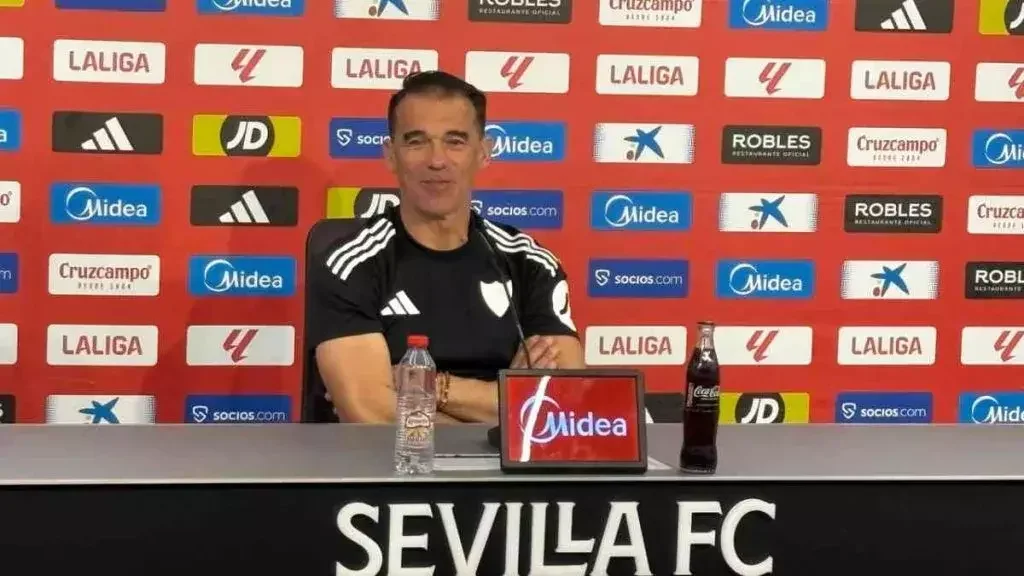 Sevilla - Real Sociedad: García Plaza hails fan backing before Monday clash