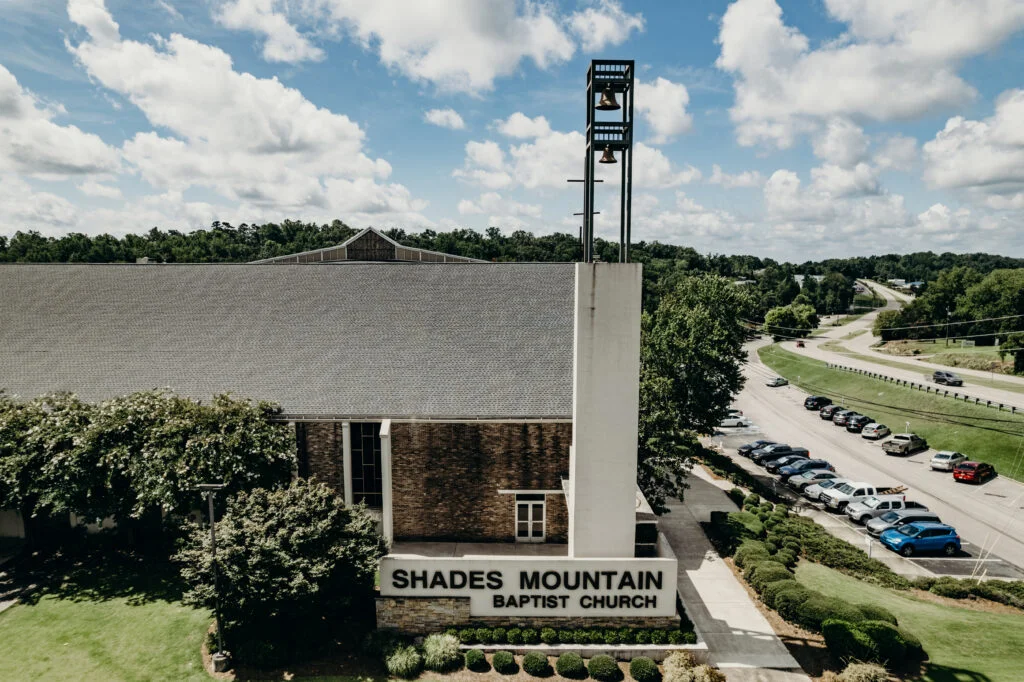 Shades Mountain Baptist Church pastor George Wright announces departure