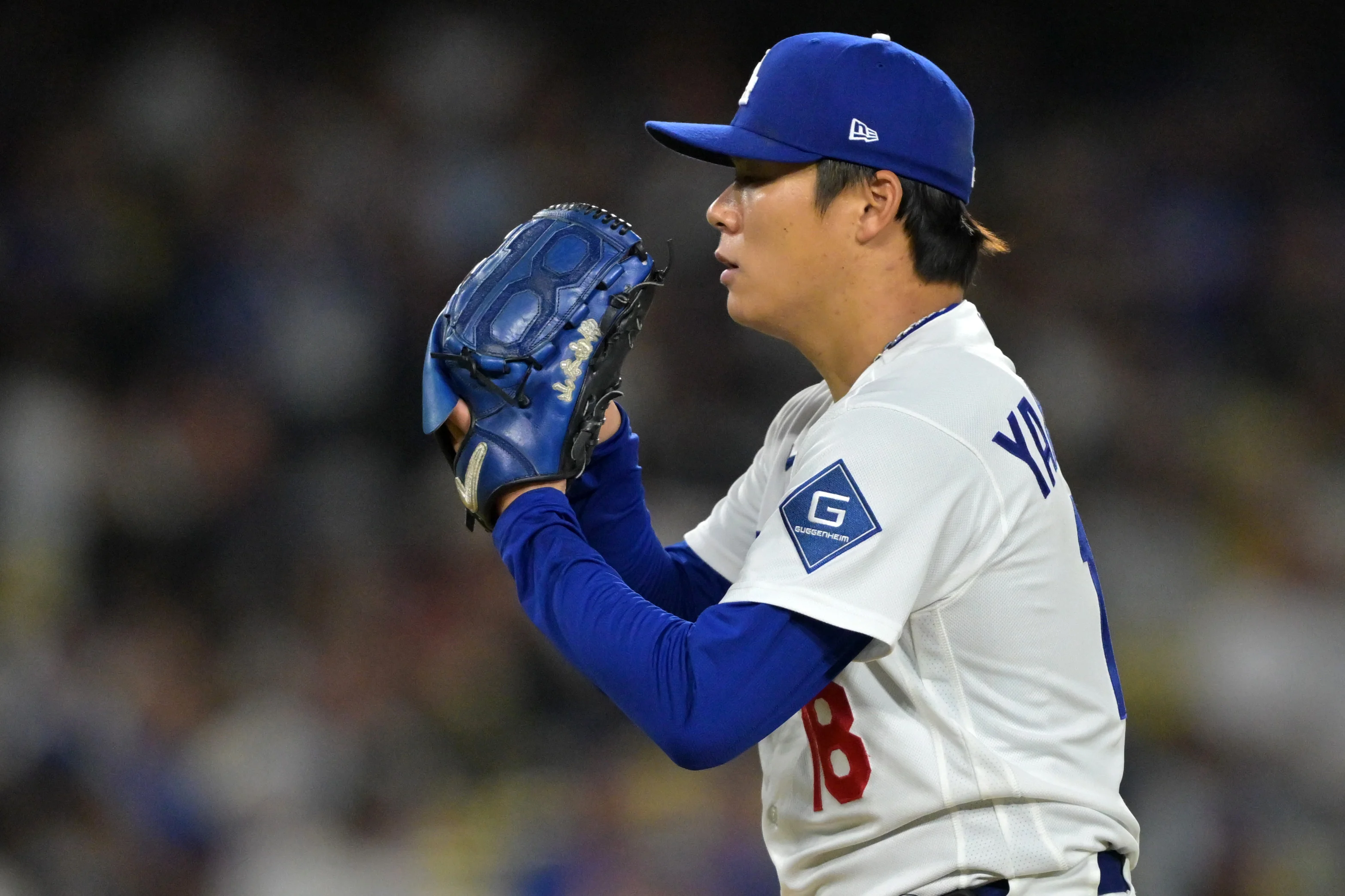 Yoshinobu Yamamoto keeps carrying Dodgers through uneven run support