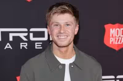 Robert Irwin reveals post-Dancing With The Stars foot injury after mirrorball win