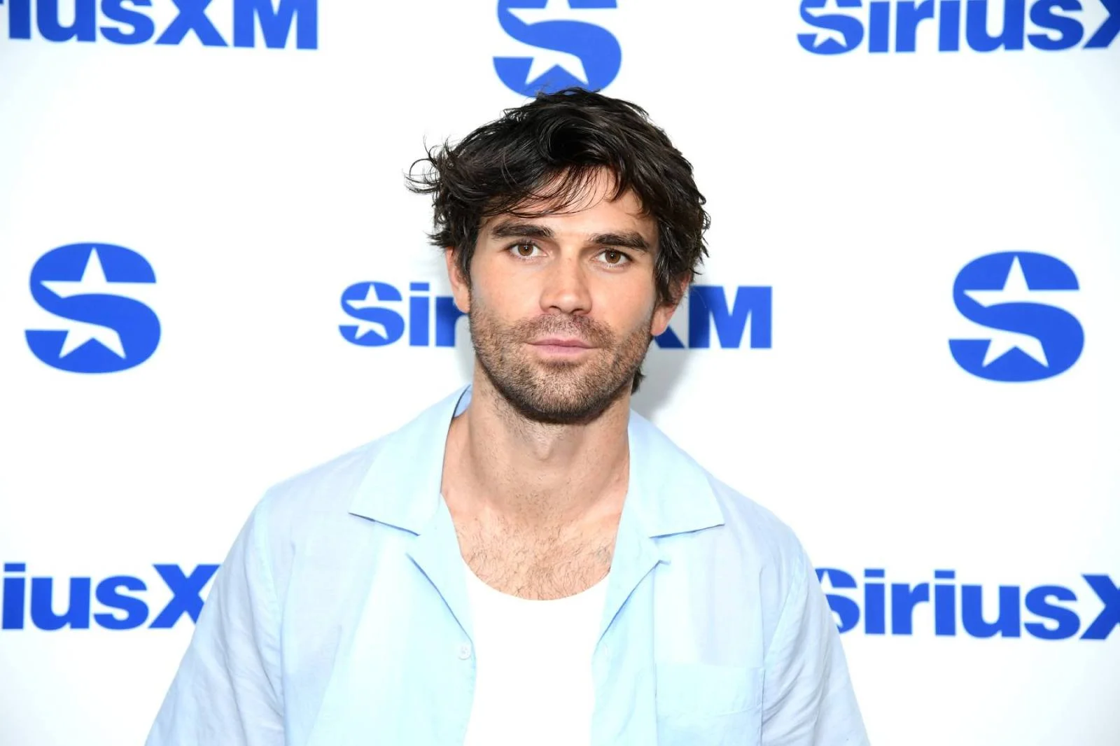 Kj Apa blasts Mr. Fantasy over stolen image claims after music video backlash