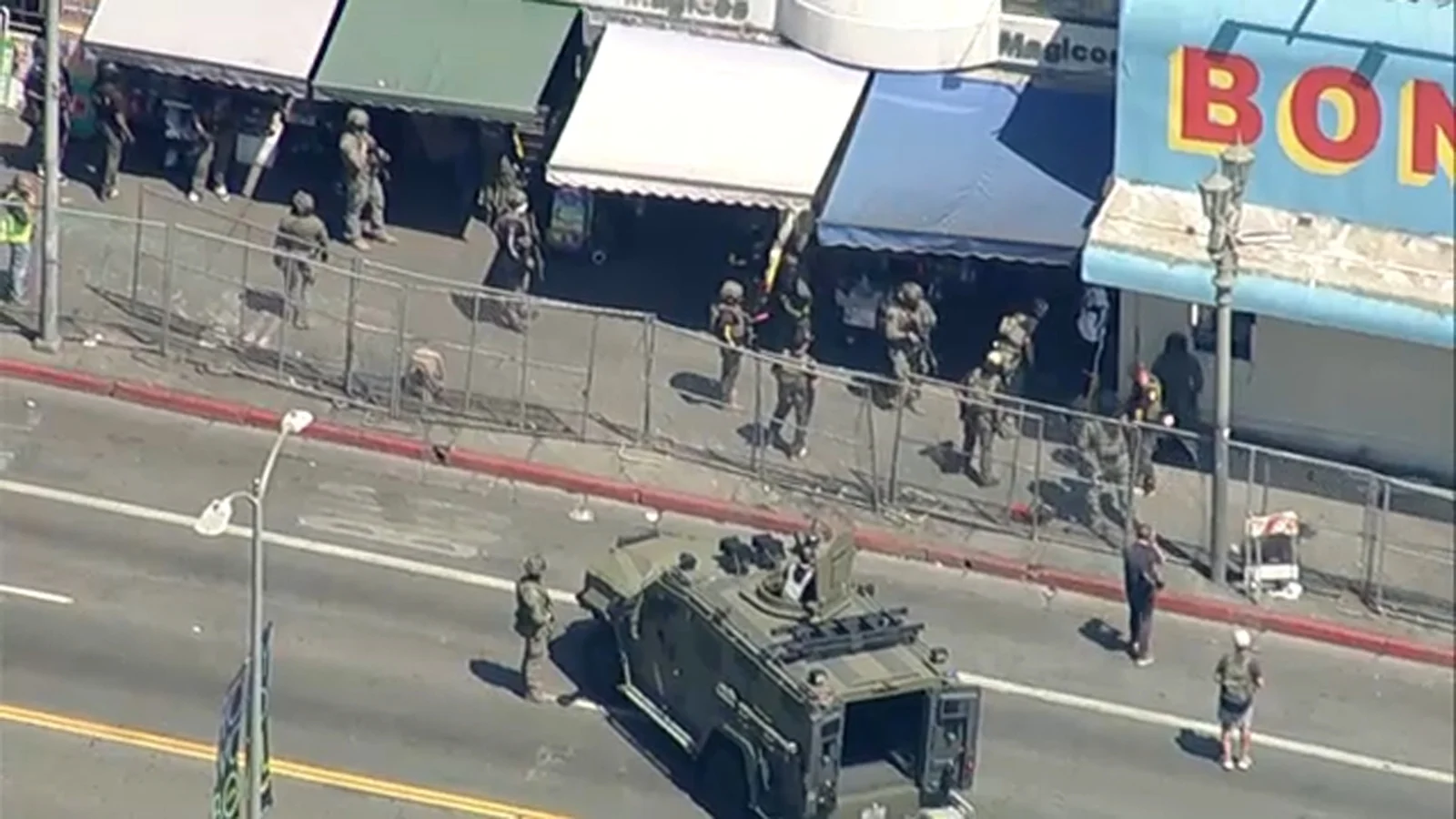 Federal agents, LAPD sweep Macarthur Park in drug-market crackdown
