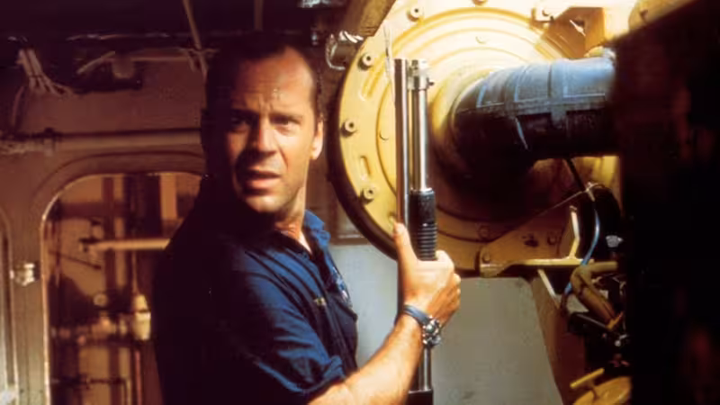 Bruce Willis' $77M Action Flop Described as 'Hudson Hawk Without the Laughs' Finds Redemption on Netflix 33 Years Later