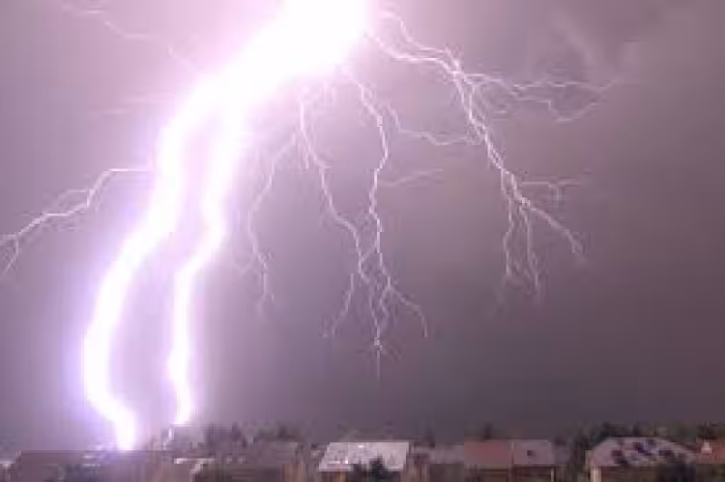 Avanza un ciclón extratropical con ráfagas de más de 70 km/h, tormentas, granizo y un brusco descenso de temperatura: las zonas afectadas