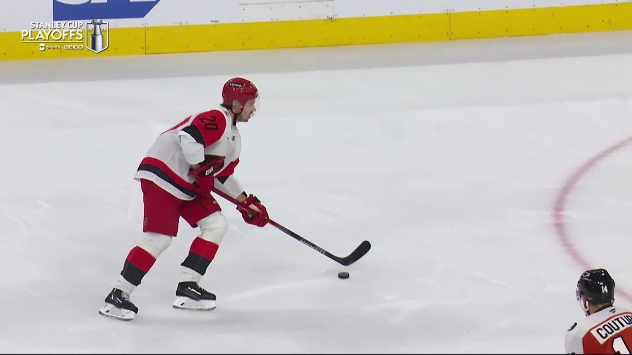 Andrei Svechnikov goal helps Hurricanes edge Flyers in Game 2