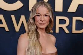 Brandi Glanville takes aim at LeAnn Rimes after RHOBH casting rumor
