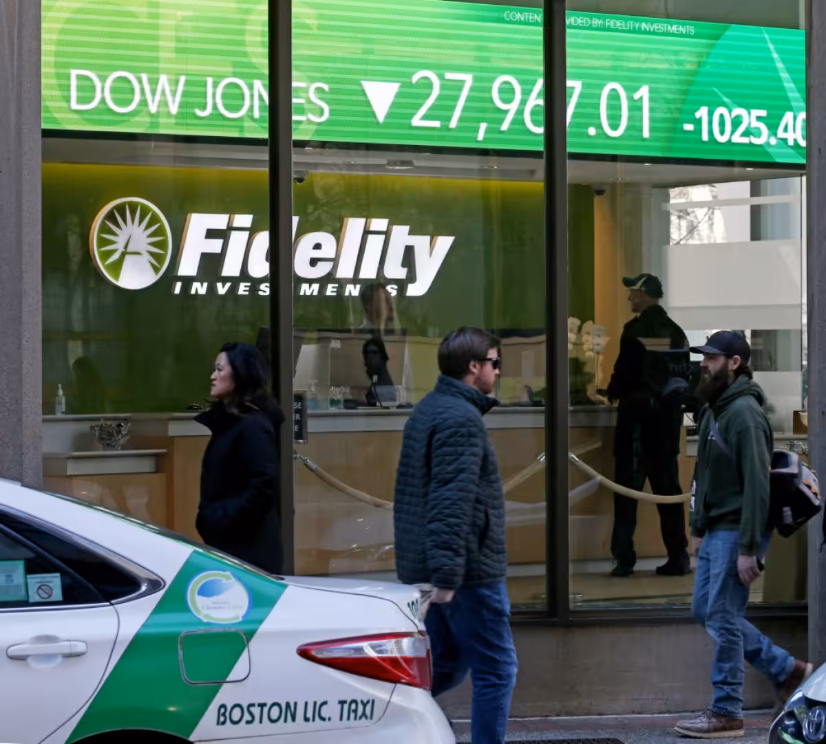 Fidelity Investments to cut about 1,000 jobs while adding thousands more