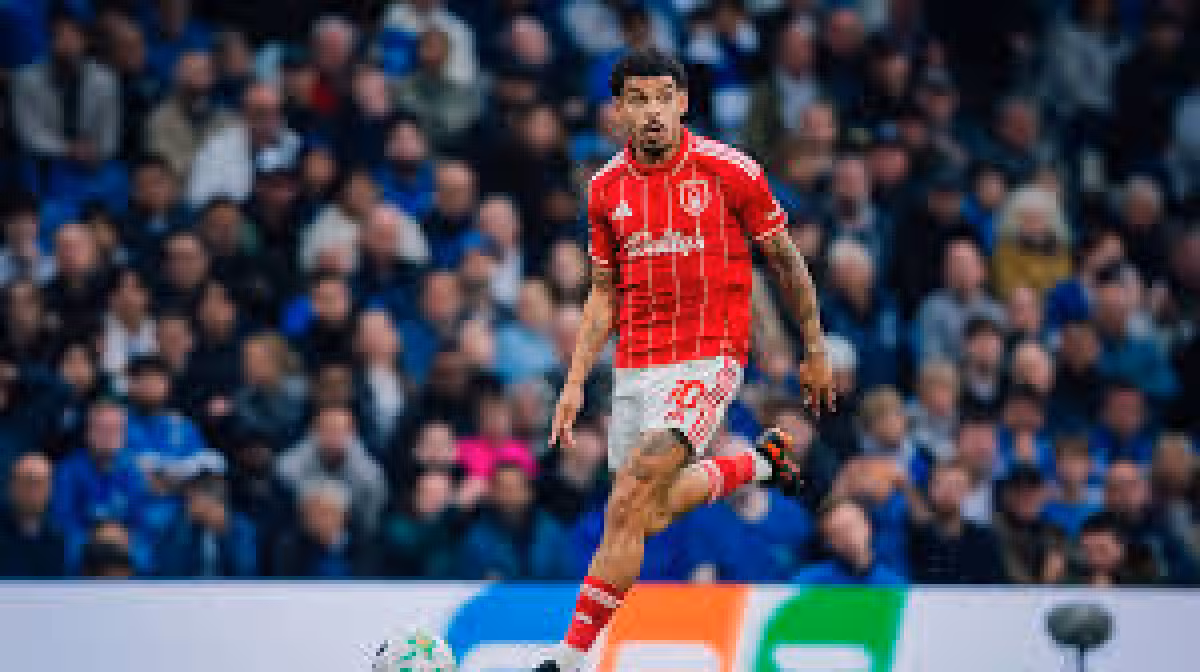 Morgan Gibbs White Injury update: Forest wait on mask decision