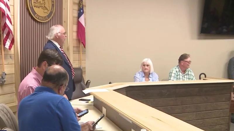 Cohutta Ga police dissolved after mayor fires entire department