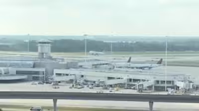 Delta Air Lines employee dies after tug crashes into jet bridge in Orlando