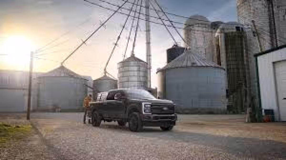 Ford Super Duty Carhartt Truck debuts in new Ford, Carhartt alliance