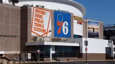 Knicks - 76ers fans flood Philadelphia after Embiid plea