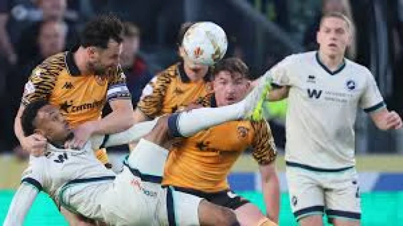 Millwall hold Hull in first leg, set up Wembley-deciding second leg
