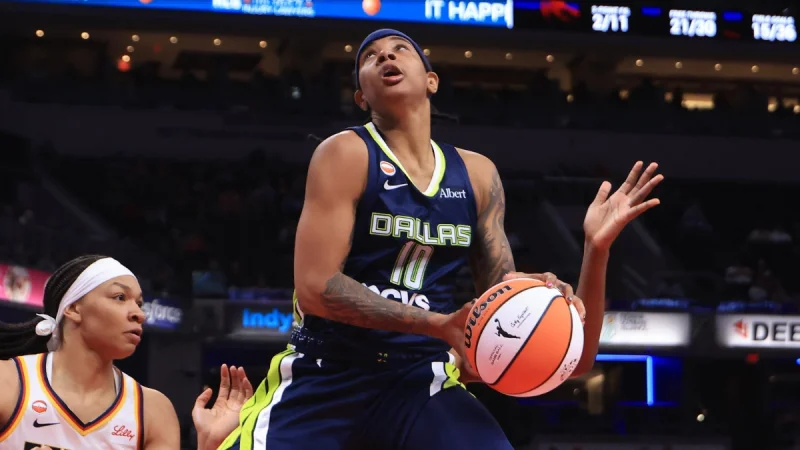 Alysha Clark not ready to go as Wings monitor Smith, James