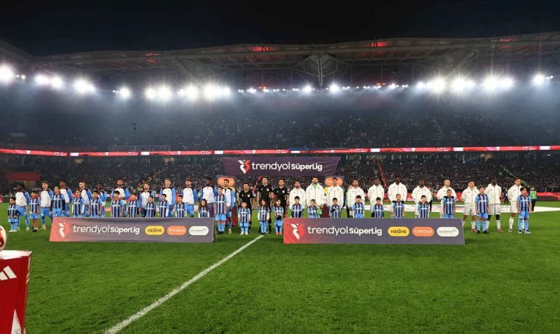 Beşiktaş Vs Trabzonspor: Ertuğrul Doğan arrives at Tüpraş Stadyumu before kickoff