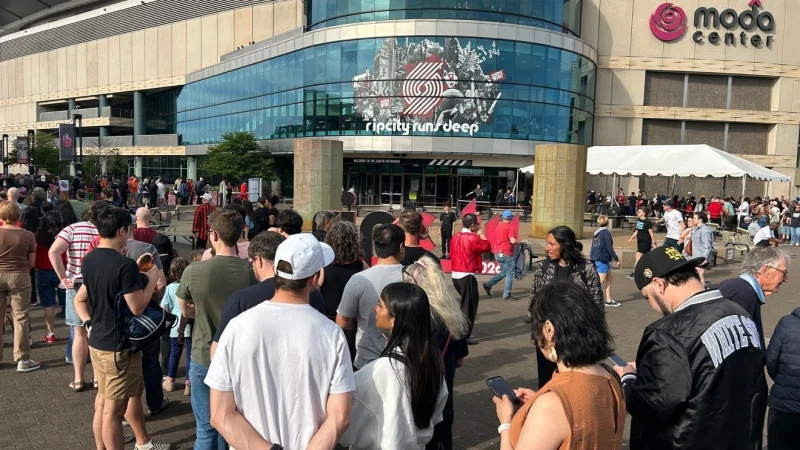 Kamilla Cardoso draws crowd as Portland Fire return to the WNBA after 24 years