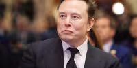 Elon Musk backs Buffett deficit plan as U.S. debt nears $40 trillion