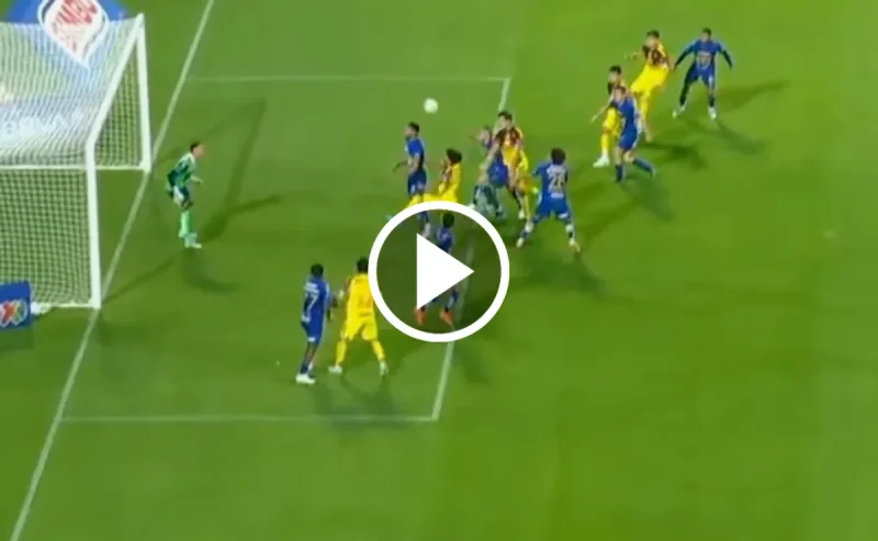 Patricio Salas strikes as América fights back against Pumas