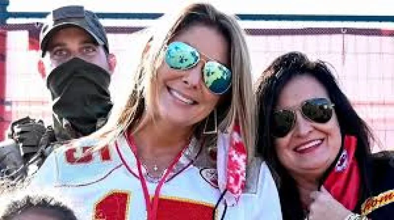 Randi Mahomes honors Brittany and late mother in Mother’s Day tribute